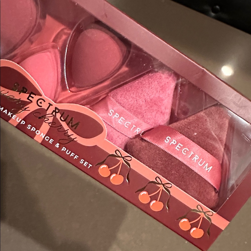 Spectrum Makeup Sponge Set - Picture 4 of 5